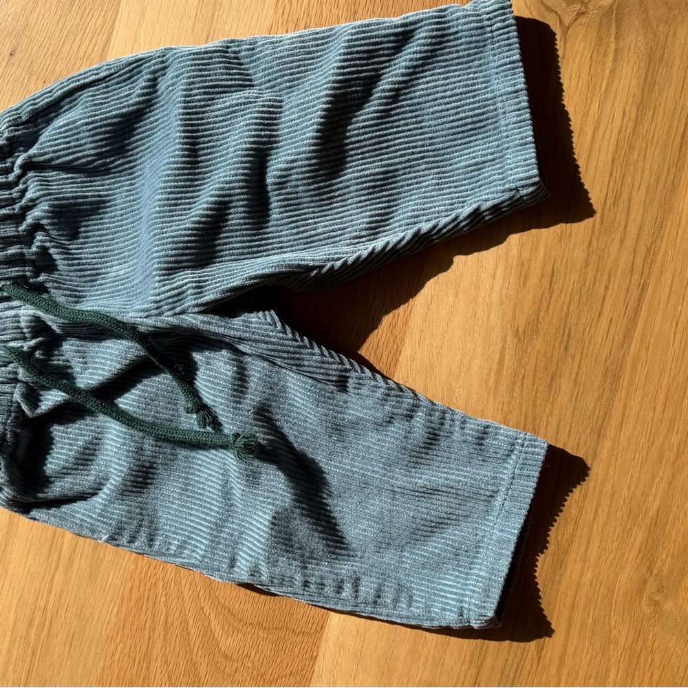 O so & Me Corduroy Pants